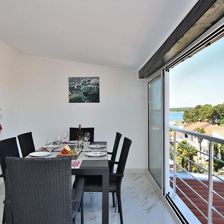 Apartments Ester Funtana Exterior foto