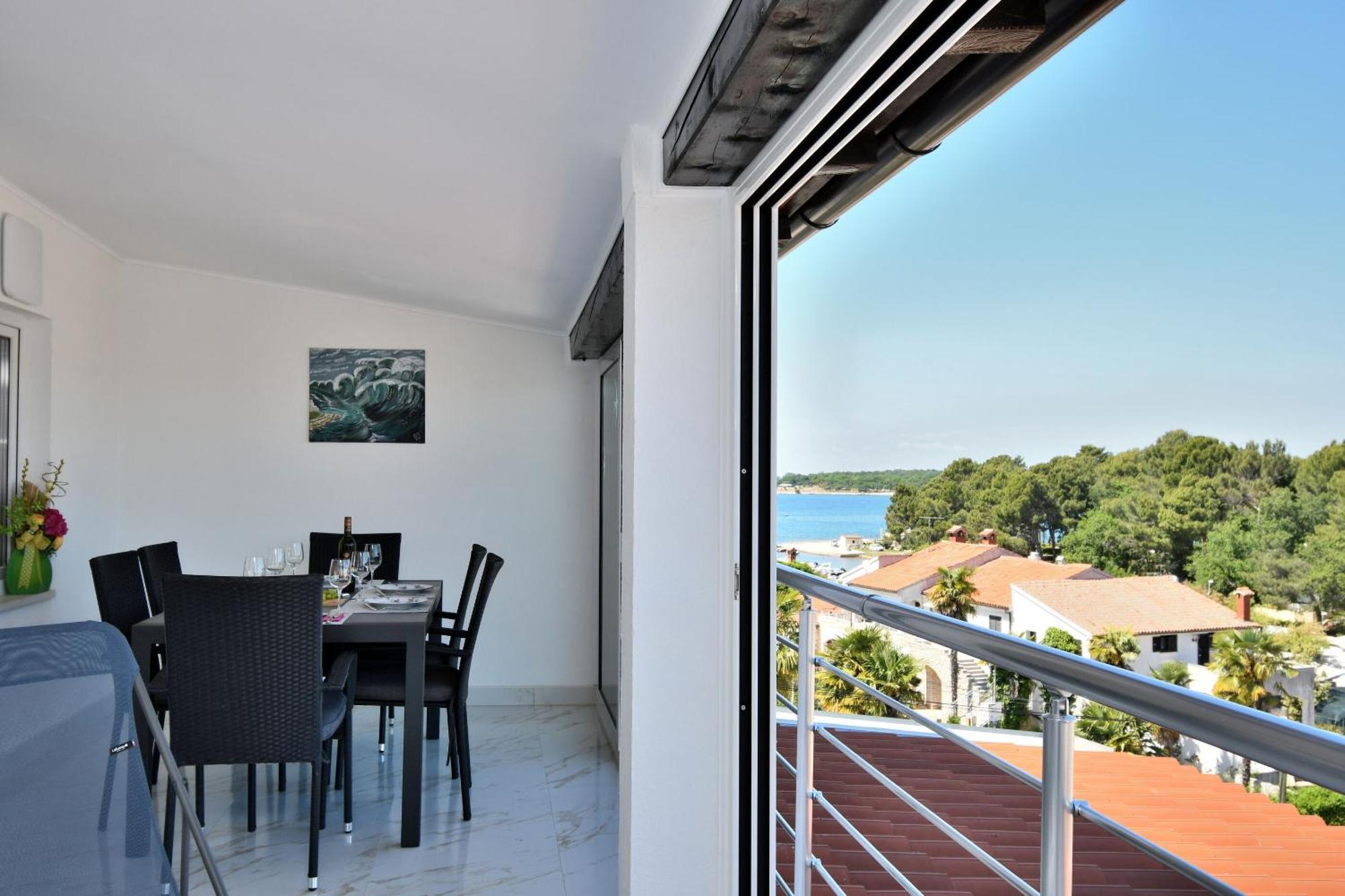 Apartments Ester Funtana Exterior foto